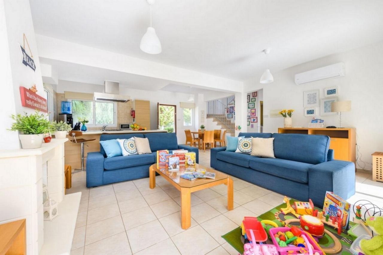 Protaras Villa Athamas Blue エクステリア 写真